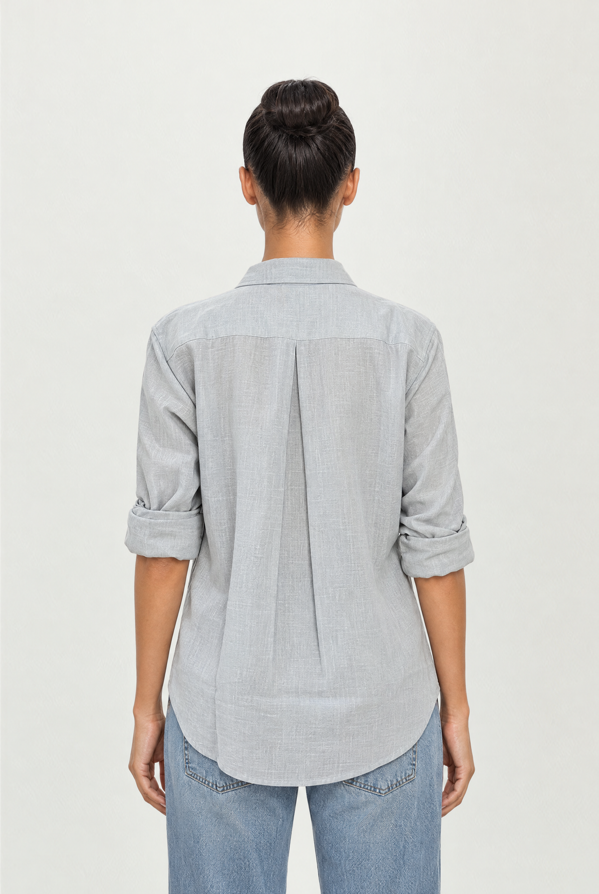 Tara Linen Shirt in Baby Blue